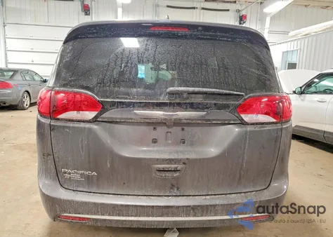 2017 Chrysler Pacifica Touring L из США, поврежденный, VIN 2C4RC1BG9HR517457